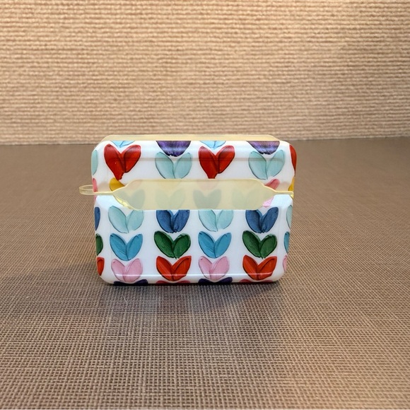 Colorful Heart Patterned AirPod Pro Case - Picture 2 of 4